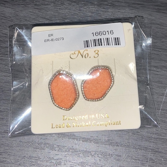 Jewelry - Textured orange earrings